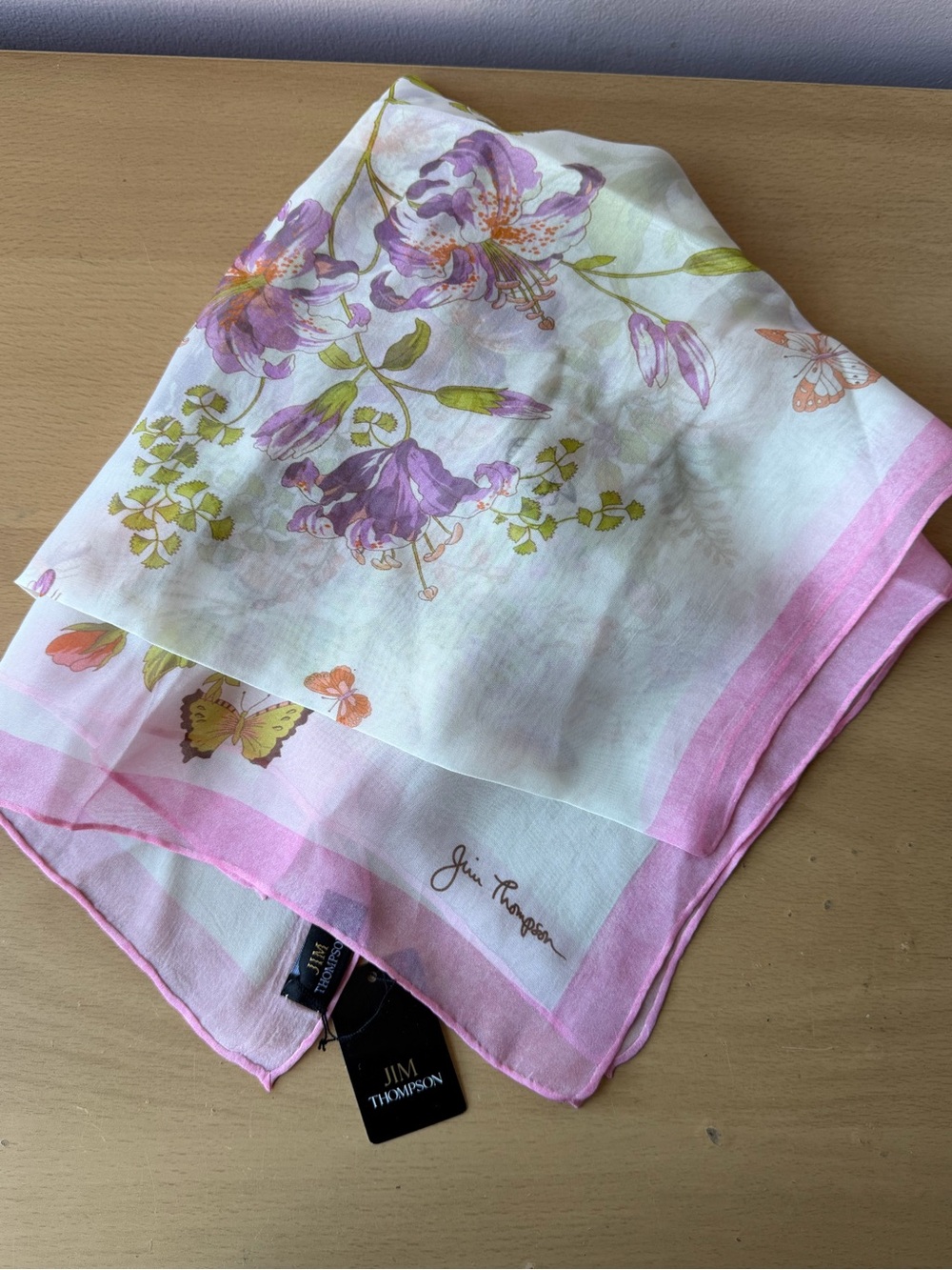 JIM THOMPSON PINK WHITE 100% SILK OBLONG SCARF BUTTERFLIES FLOWERS GARDEN BNWT